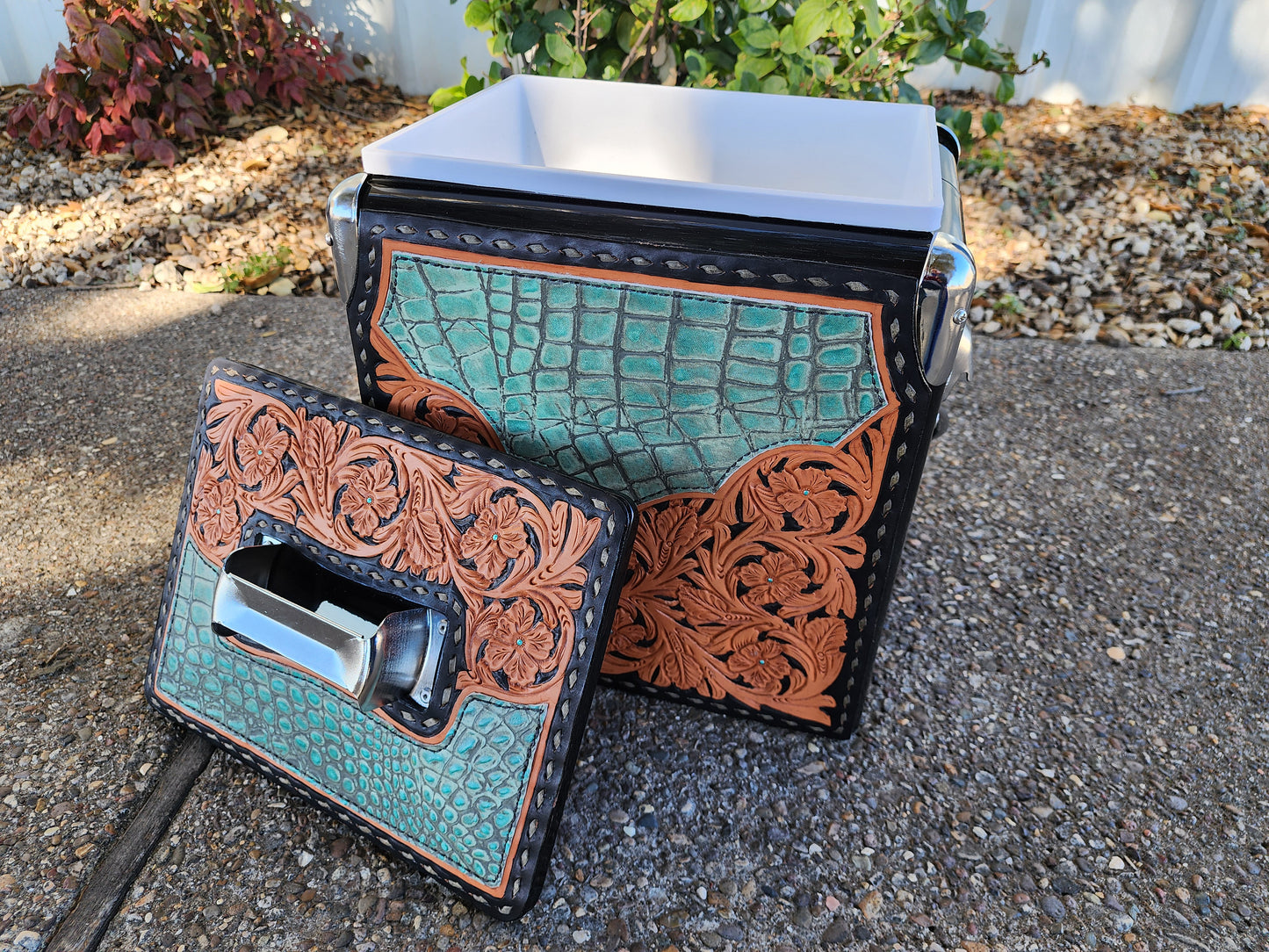 Retro Rodeo Black Cooler- Turquoise Gator