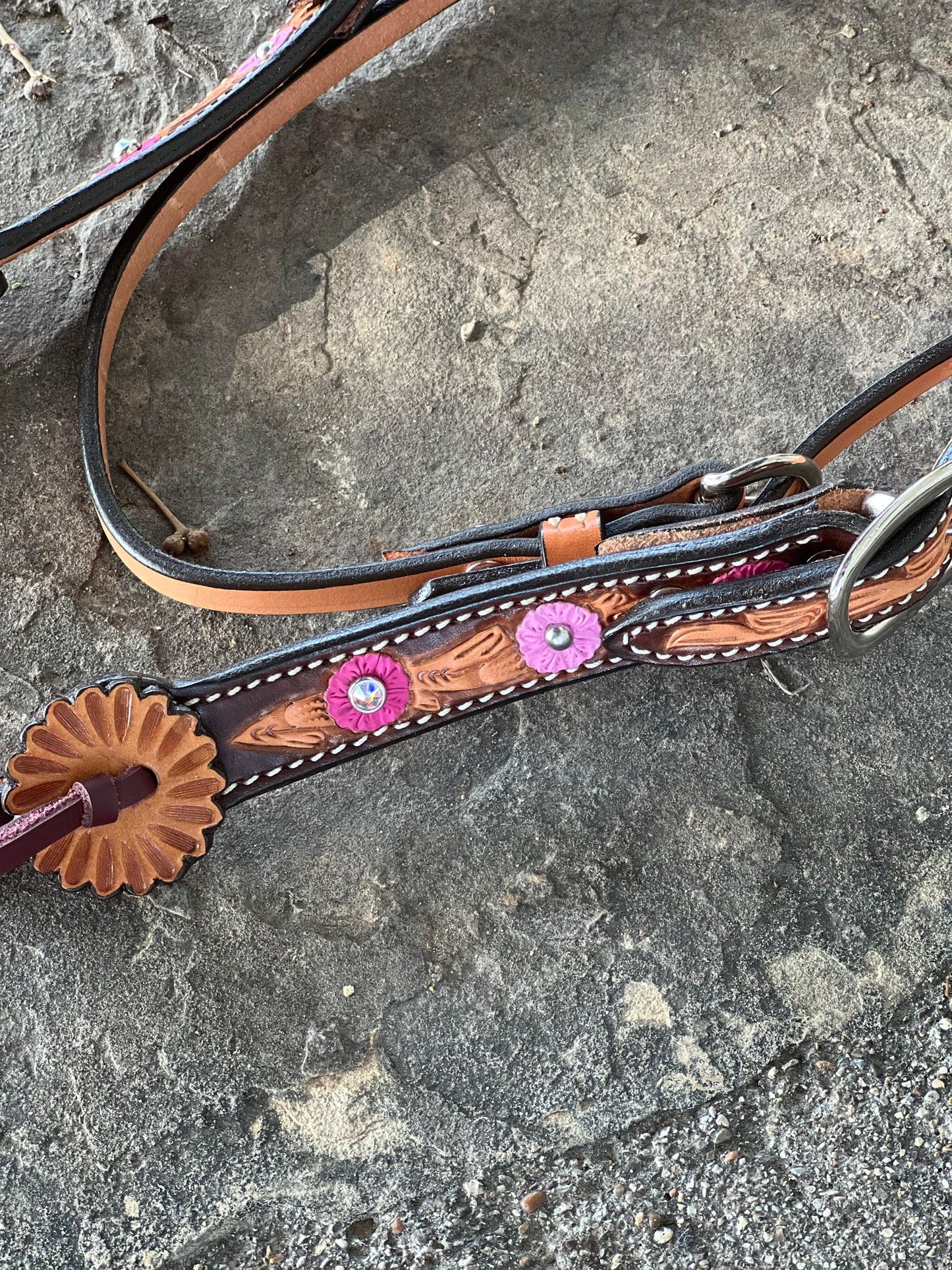 2800-Malibu Barbie 1-1/2" Contour browband headstall