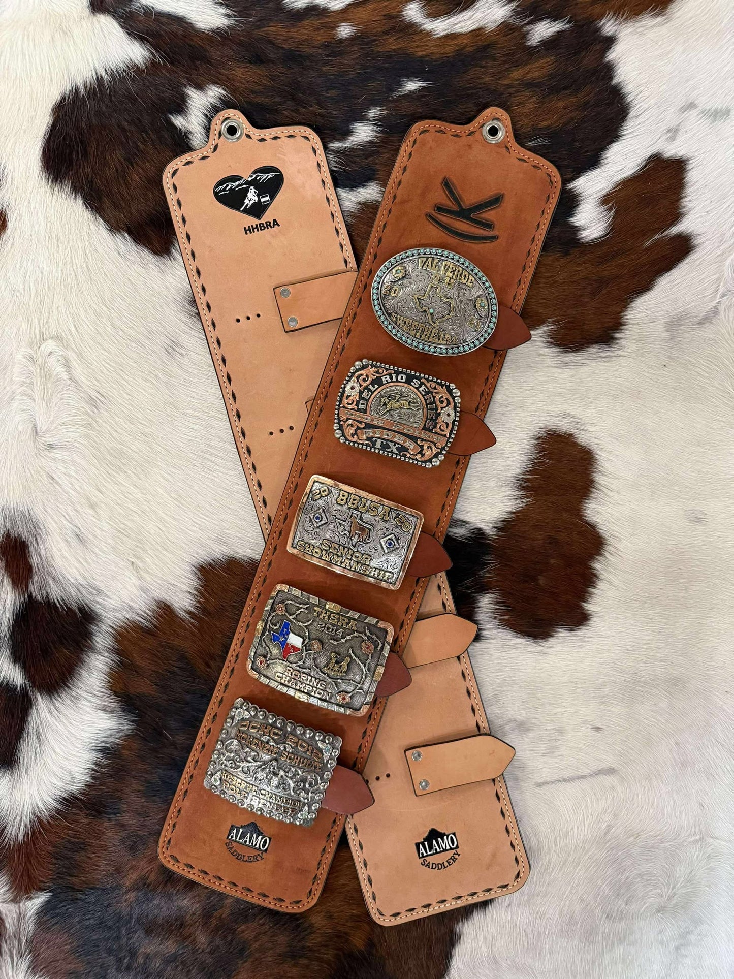 Add a custom logo (BUCKLE HOLDER)