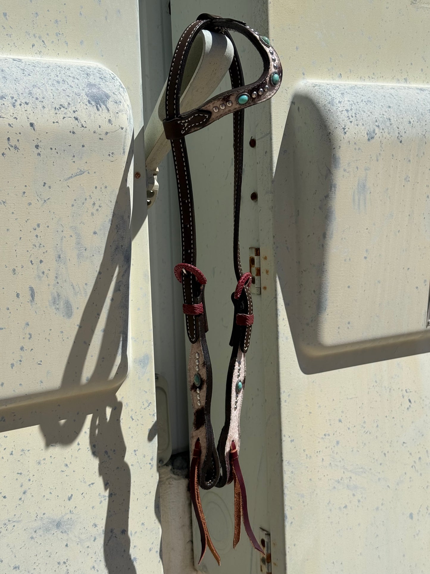 2074-CHEETAH 5/8" Wave one ear headstall rough out golden leather cheetah overlay with stones and spots