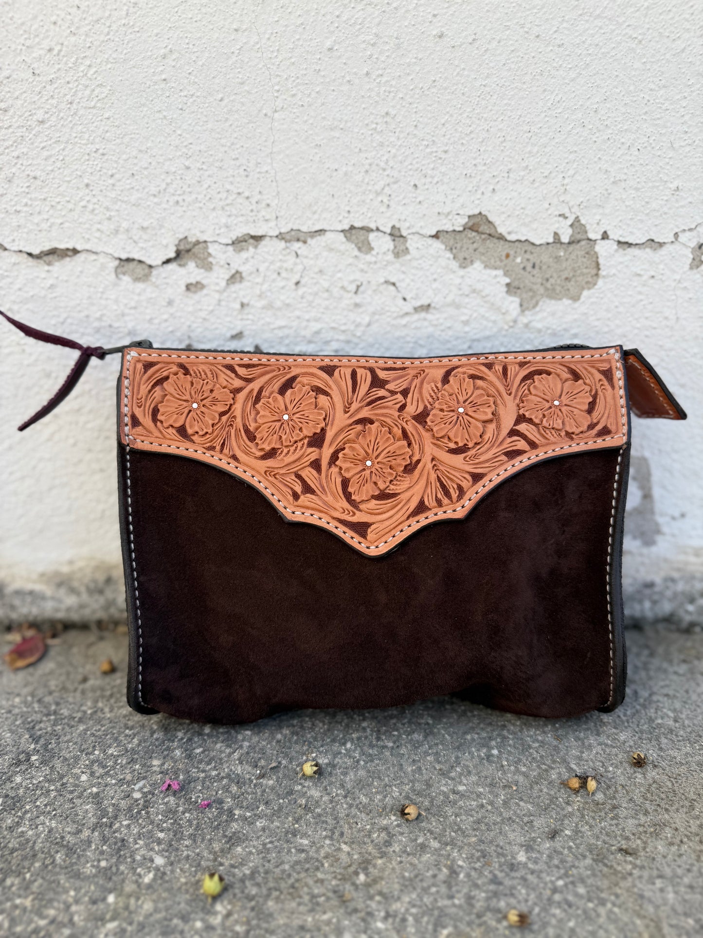 Cinnamon Travel Bag