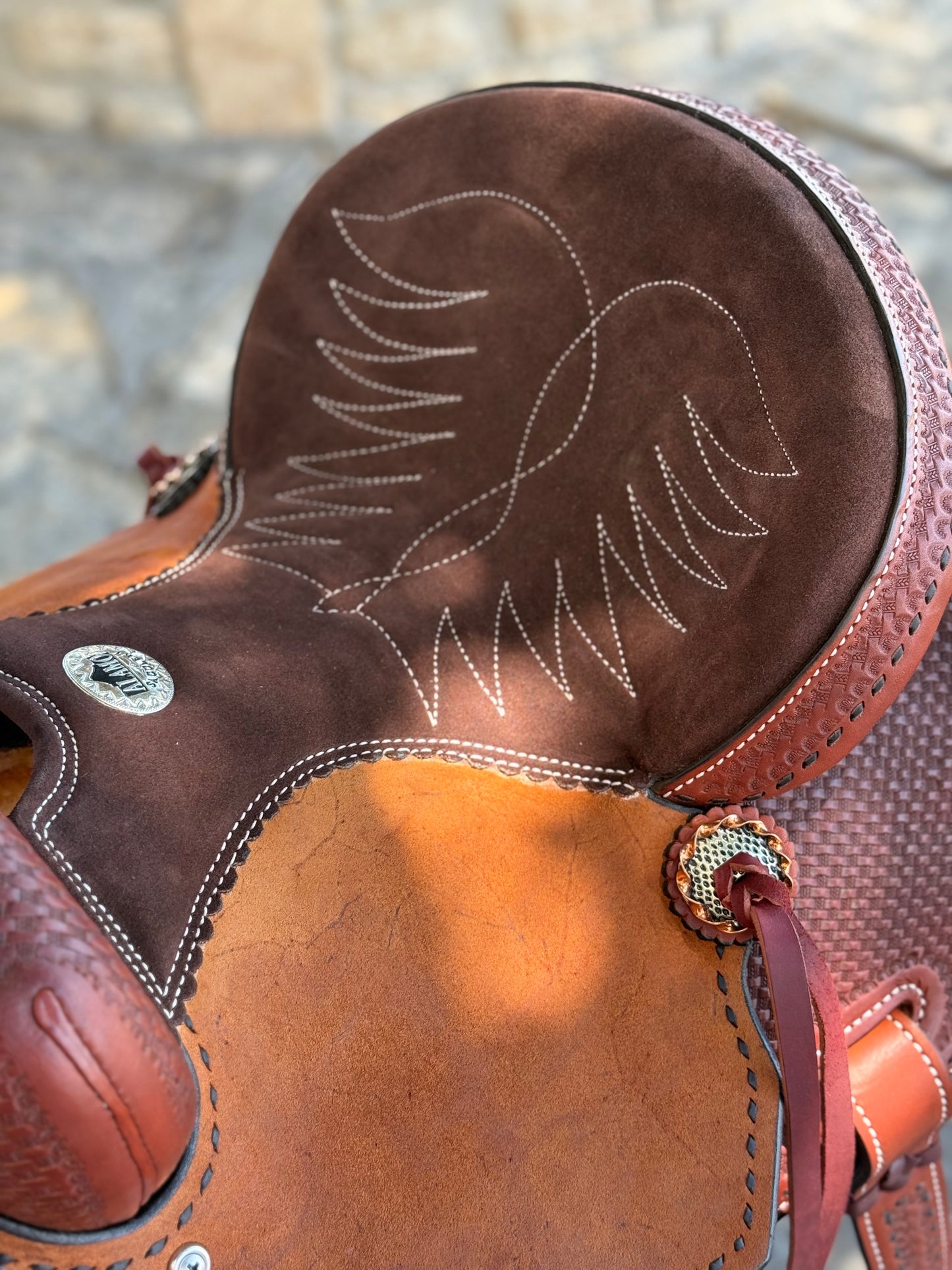 14" The Outlaw Barrel Saddle