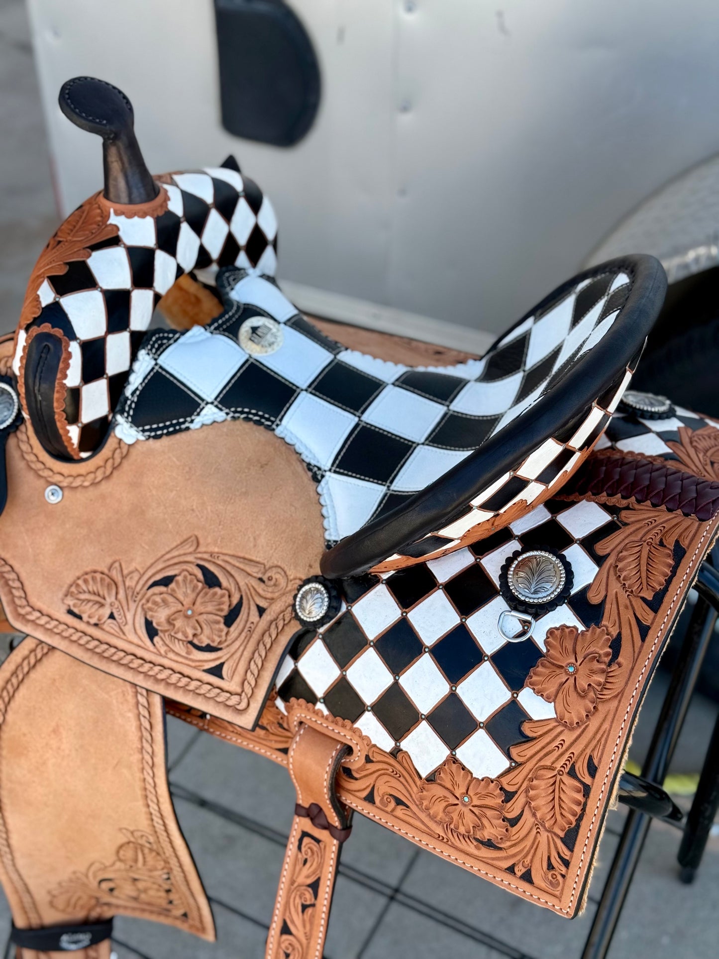 Checkmate, Cowgirl Barrel