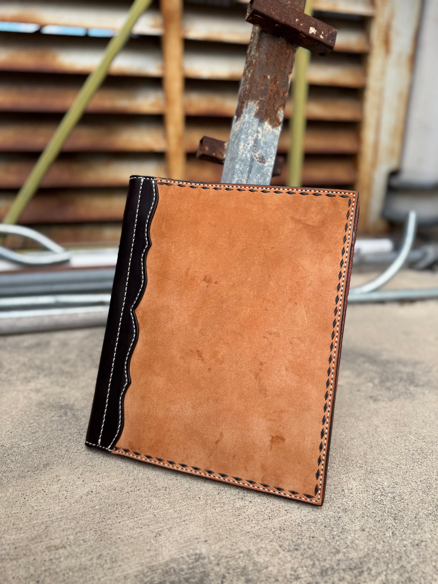 Large Portfolio- Toast Roughout with Buckstitch