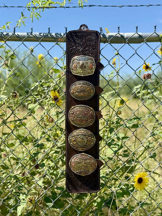 Trophy Buckle Holder | Wild Rose Chocolate