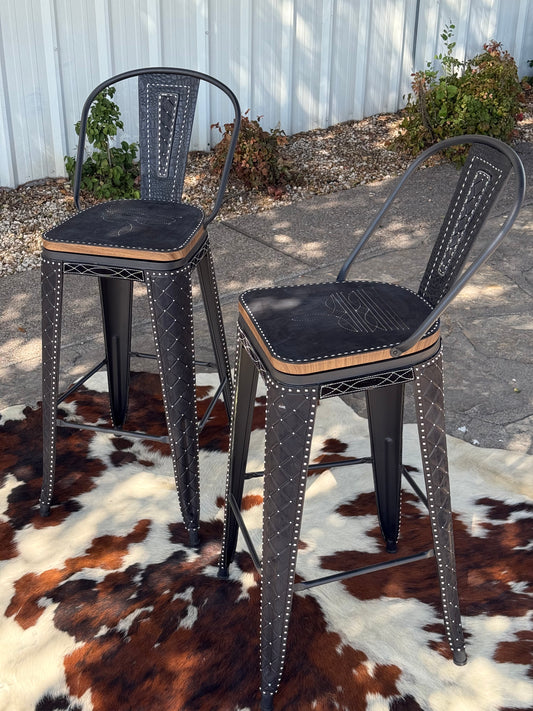 (STOCK) SET OF 2 30" BLACK SWIVEL BAR STOOL WITH BLACK COWBOY STITCH
