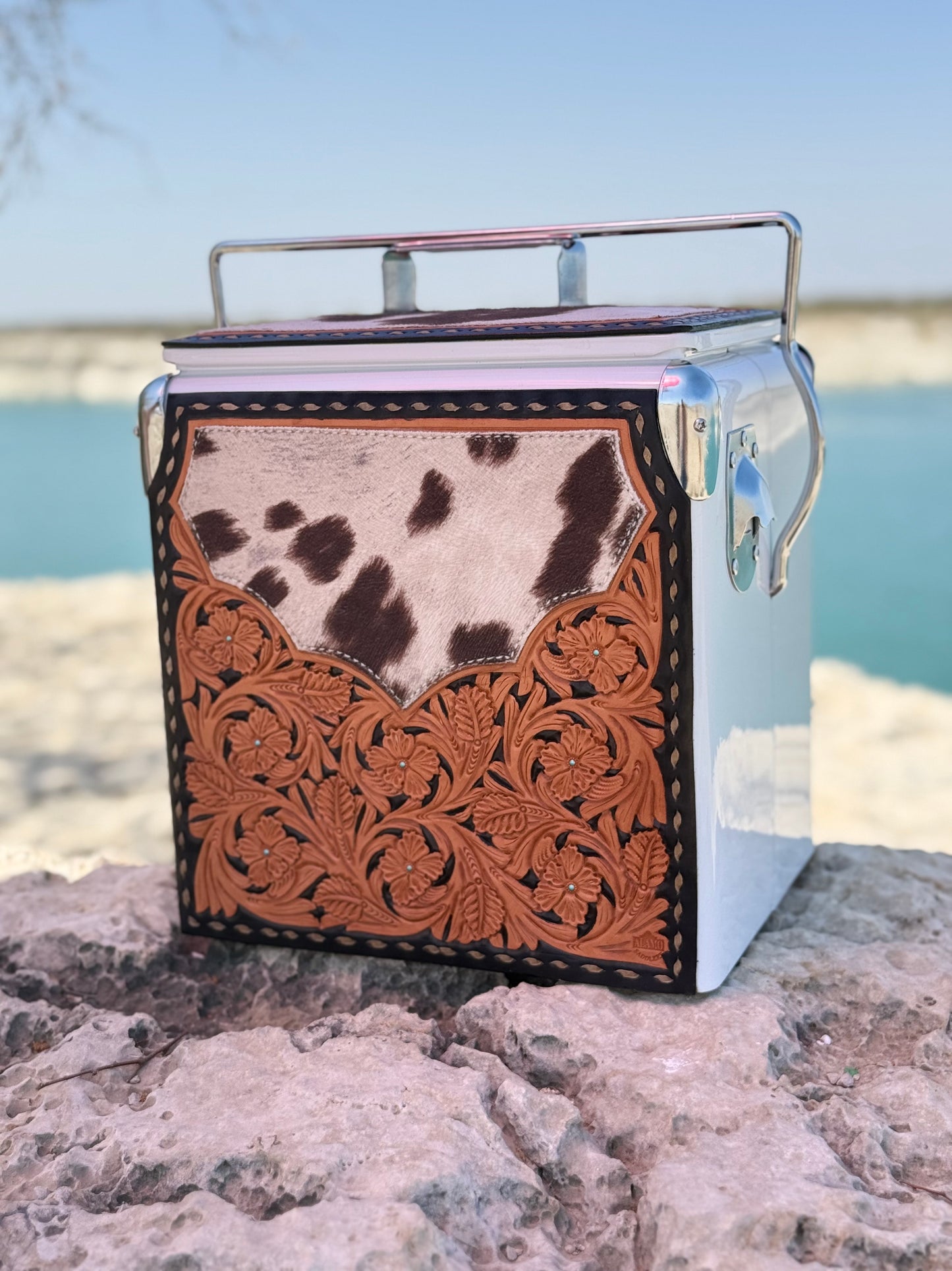 Retro Rodeo White Cooler- El Pinto