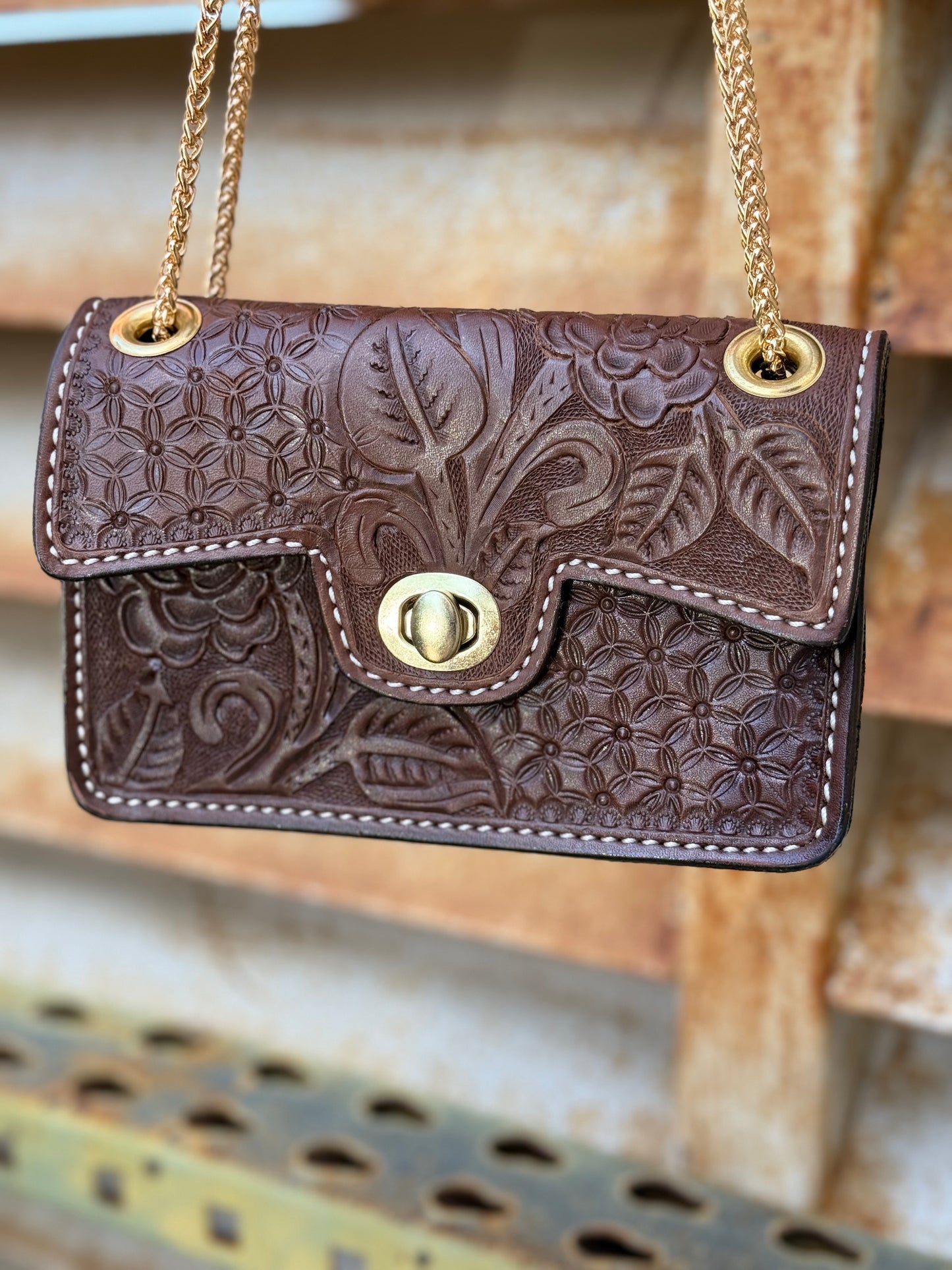The Cowgirl Clutch- GOLD (FULL LEATHER)