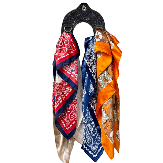 Horse Shoe Wild Rag Holder- Knight Cowboy