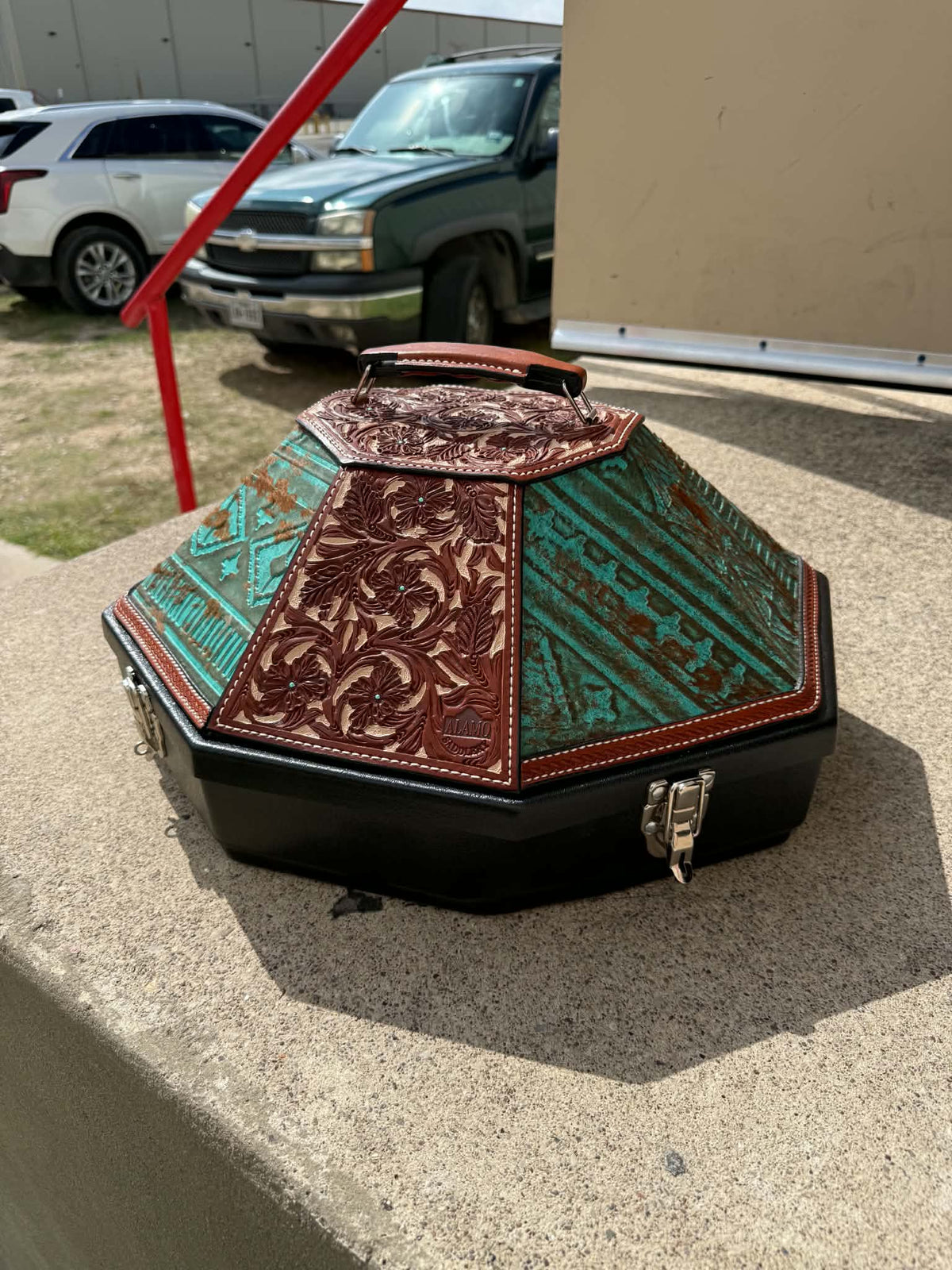 Leather Tooled Hat Can Carrier | Whiskey