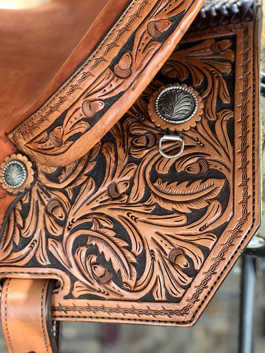 15" Cowboy Feather Barrel Saddle