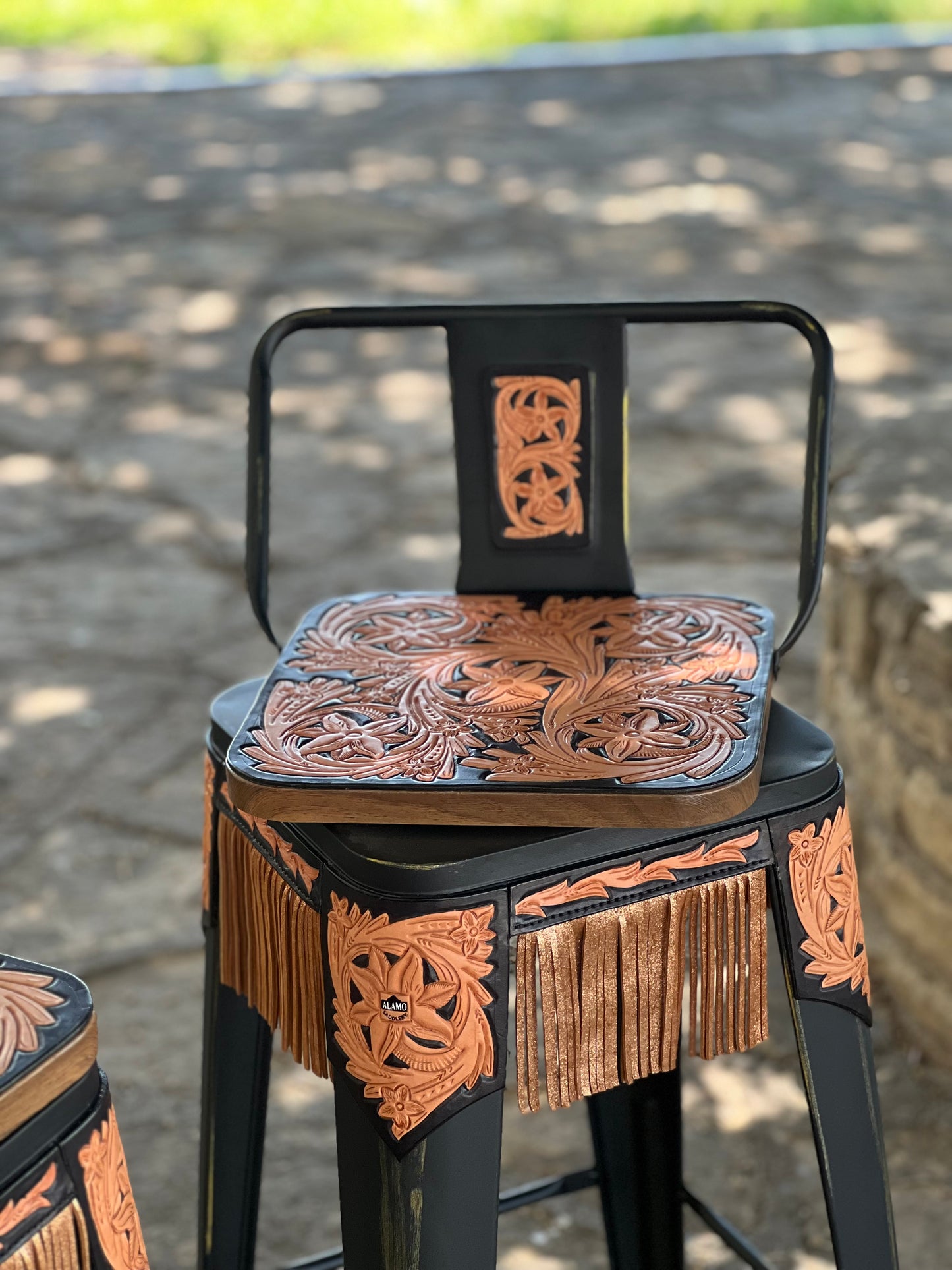 (STOCK!) SET OF 2 30" THE GOLDEN COWBOY BLACK SWIVEL BAR STOOLS