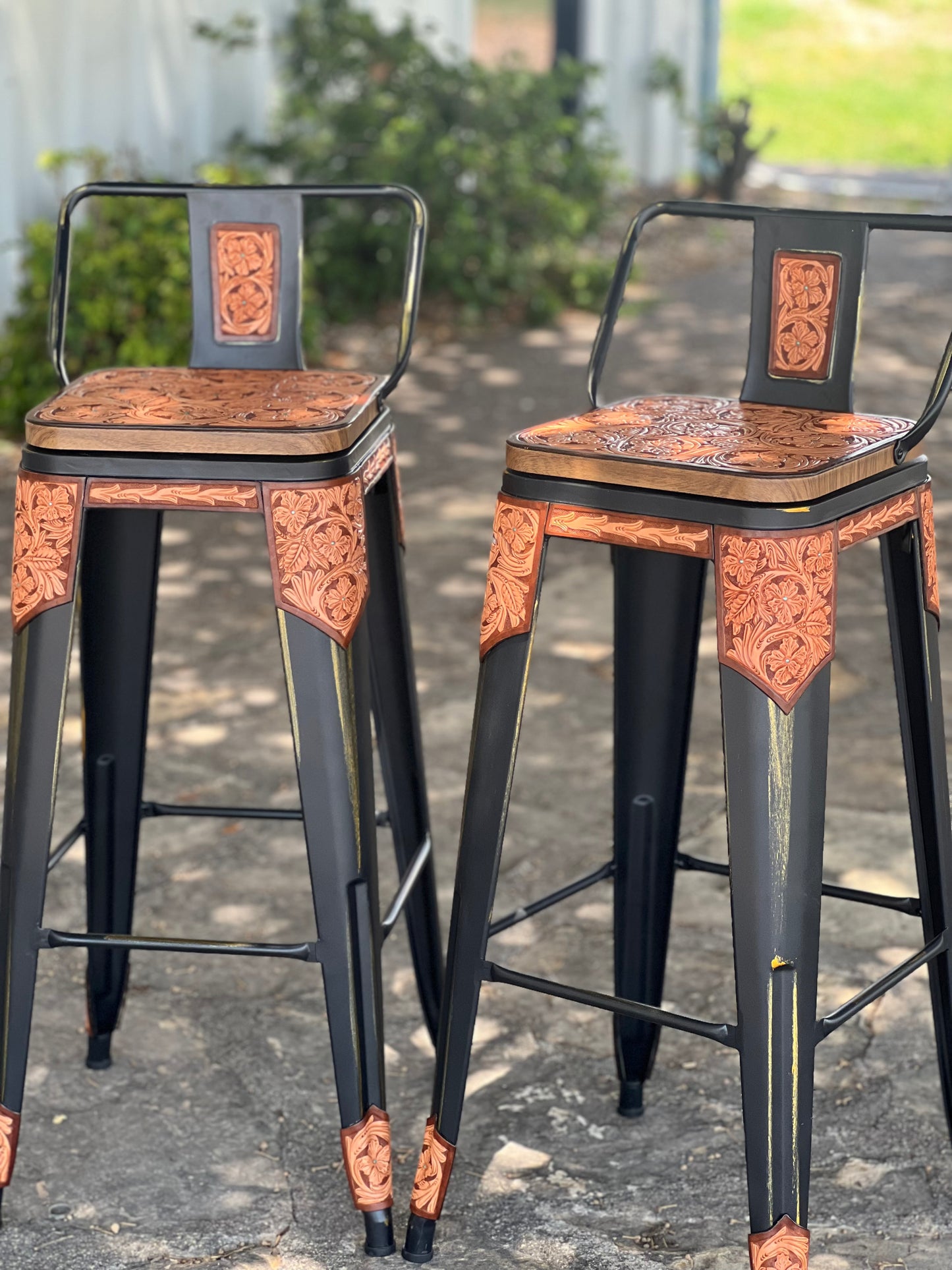 (STOCK) SET OF 2 30" THE DESERT TURQUOISE SUNSET BLACK SWIVEL BAR STOOLS