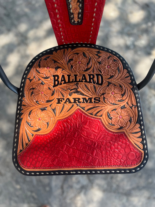 Add a custom logo - BAR STOOLS