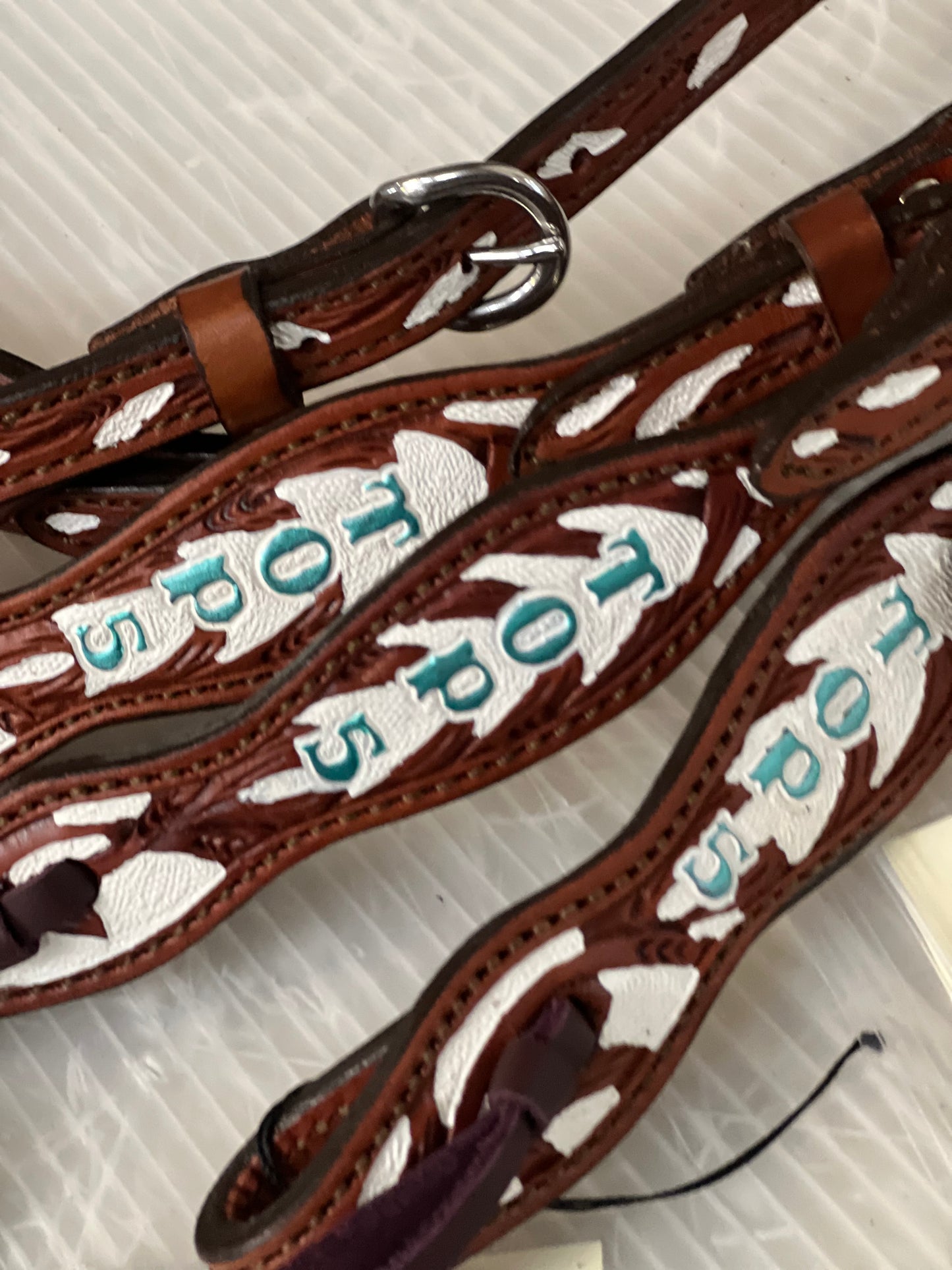 Rodeo Award | Wave one ear floral tooled w/ background paint