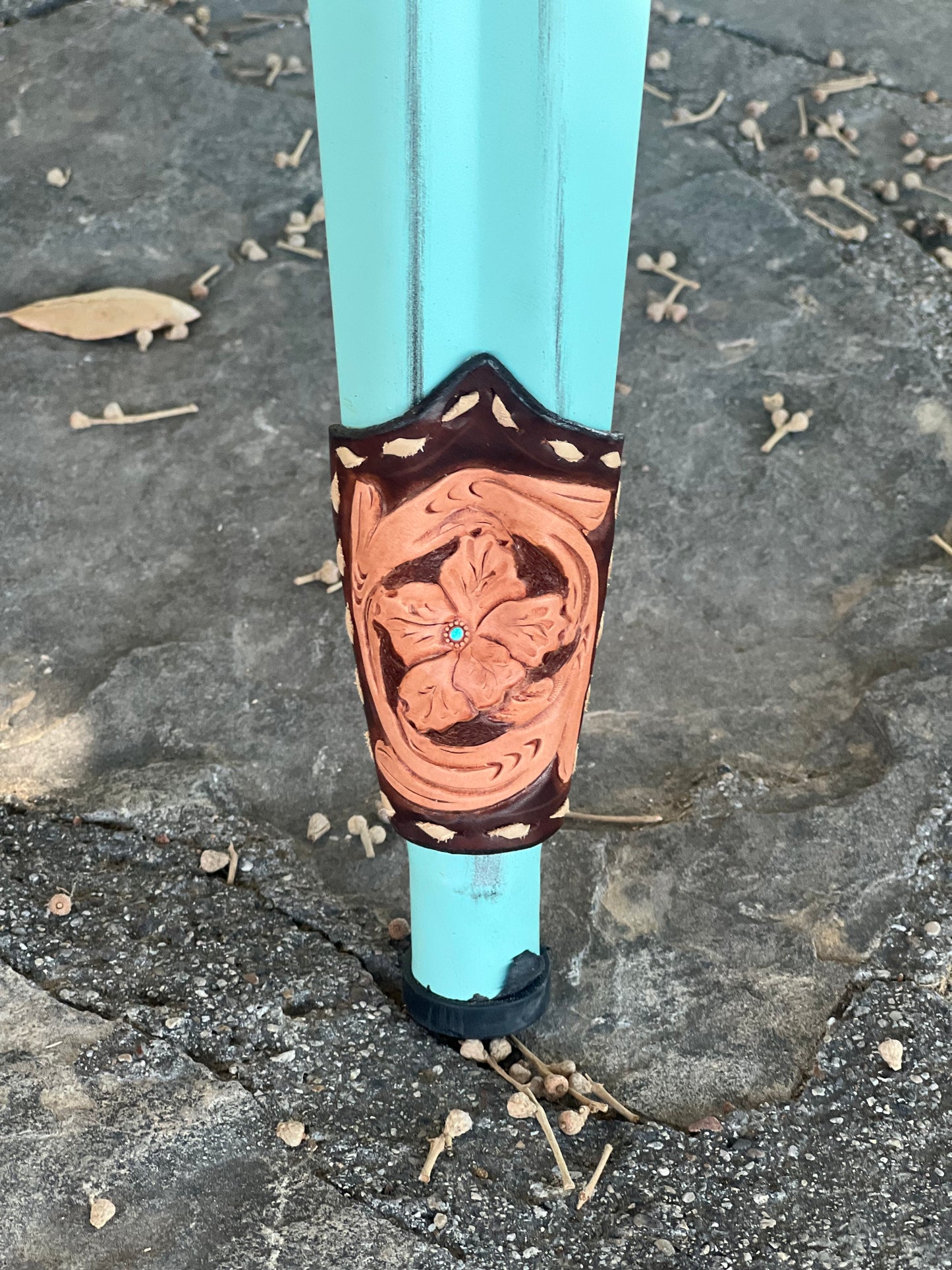 (STOCK!) SET OF 2 TURQUOISE SWIVEL  BAR STOOLS WITH COW SUEDE INLAY