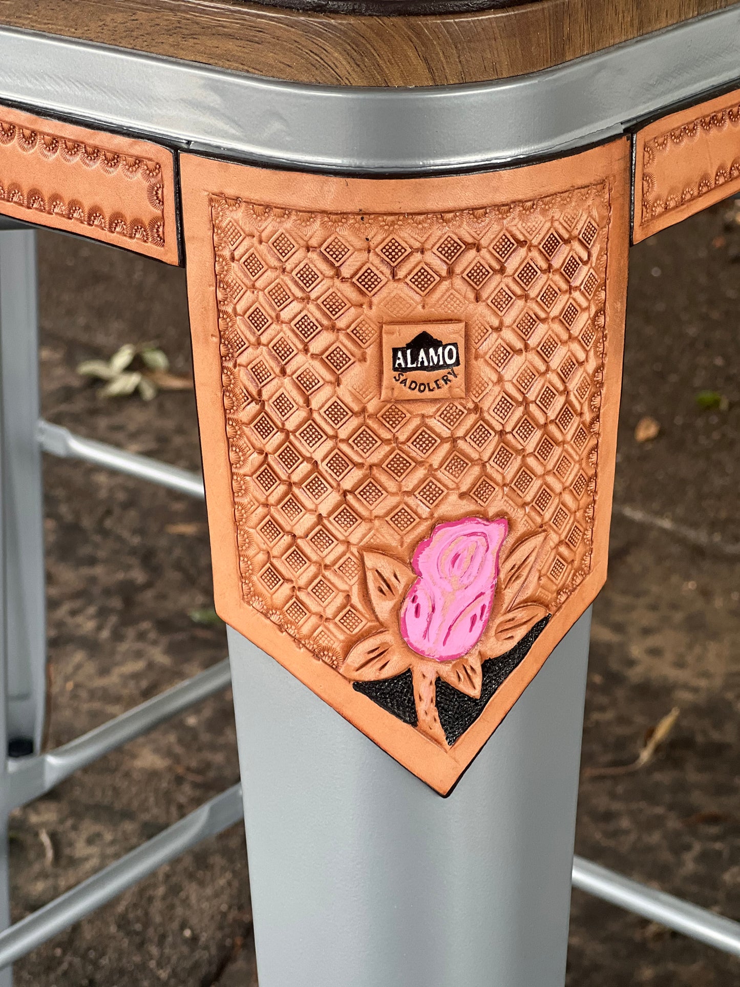 (PRE-ORDER) Rose Bar stools