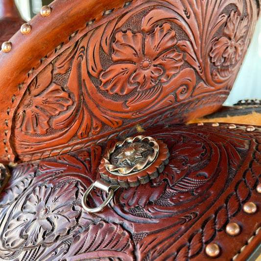 15" Desert Heir Barrel Saddle (copper spots & pencil roll)
