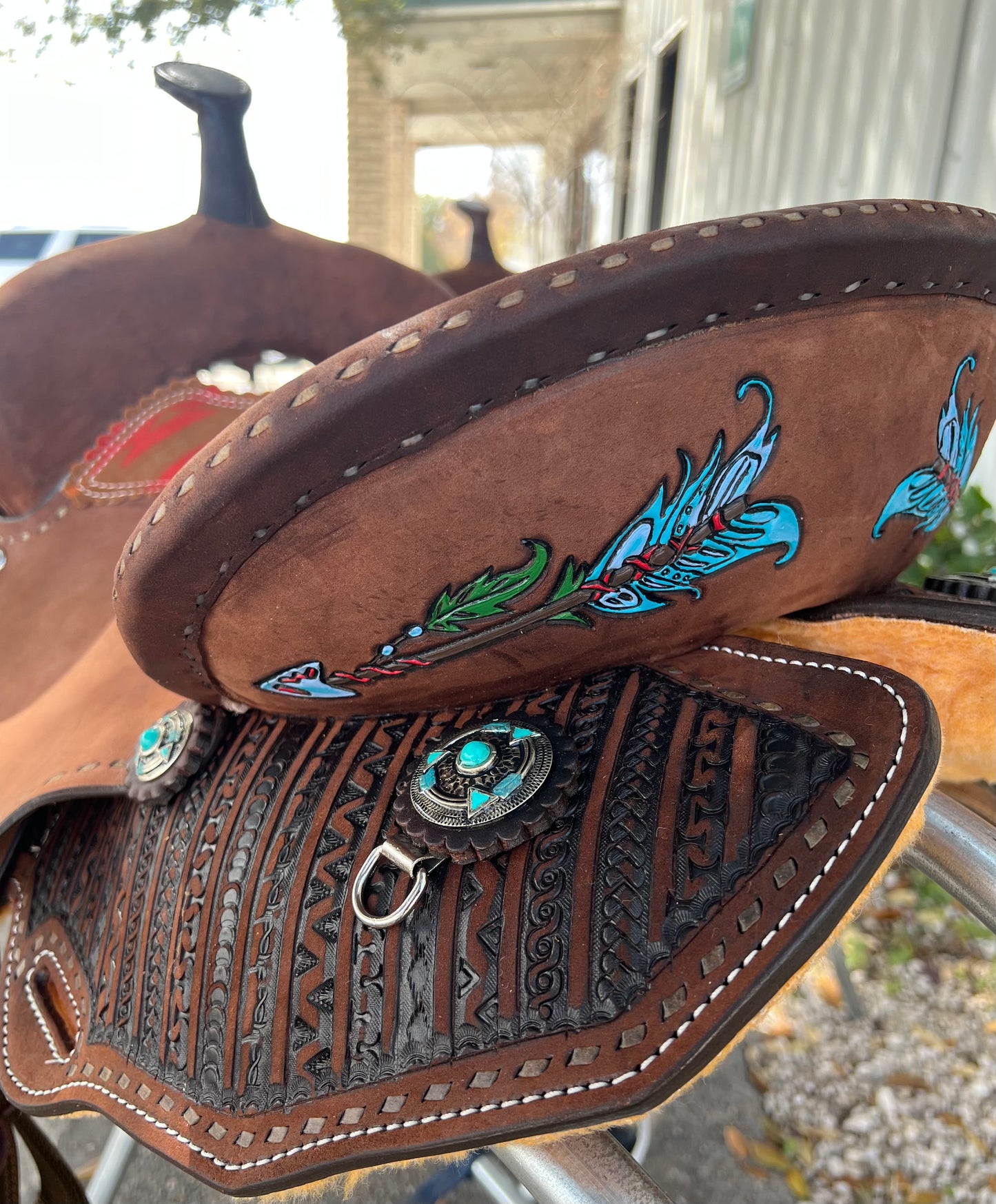 15" Aztec Arrow Air Barrel Saddle