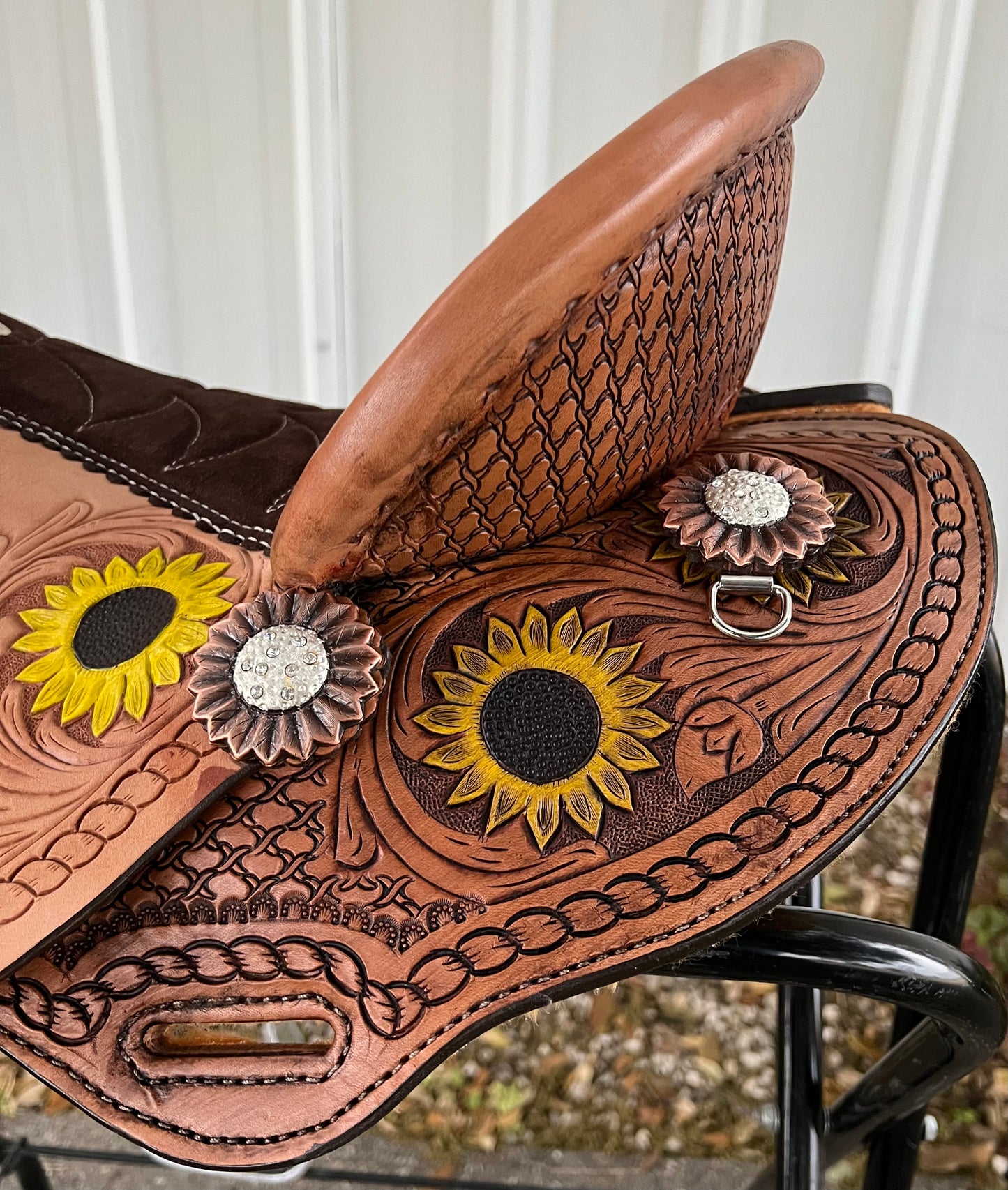 14.5" Sunflower Air Barrel Saddle