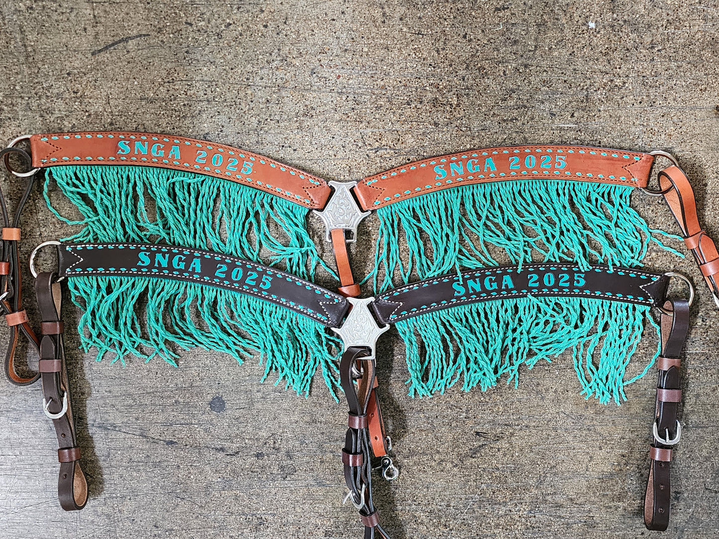 Rodeo Award | 1.75" Contoured Breastcollar with Buckstitch & CURLY Fringe (16)