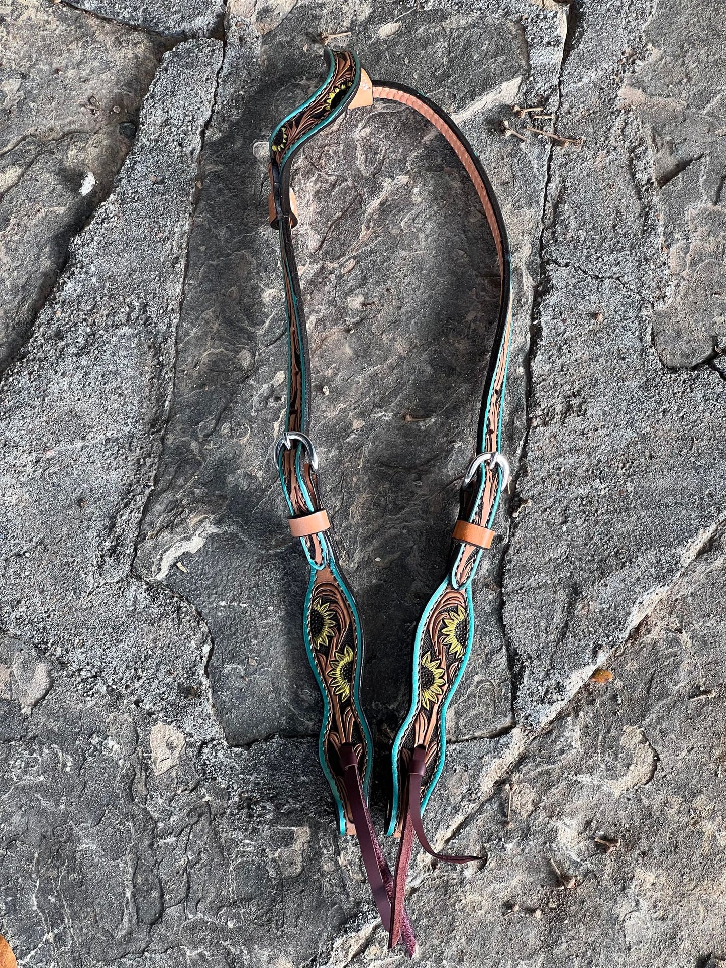 2074-Turquosie sunflower 5/8" Wave one ear headstall