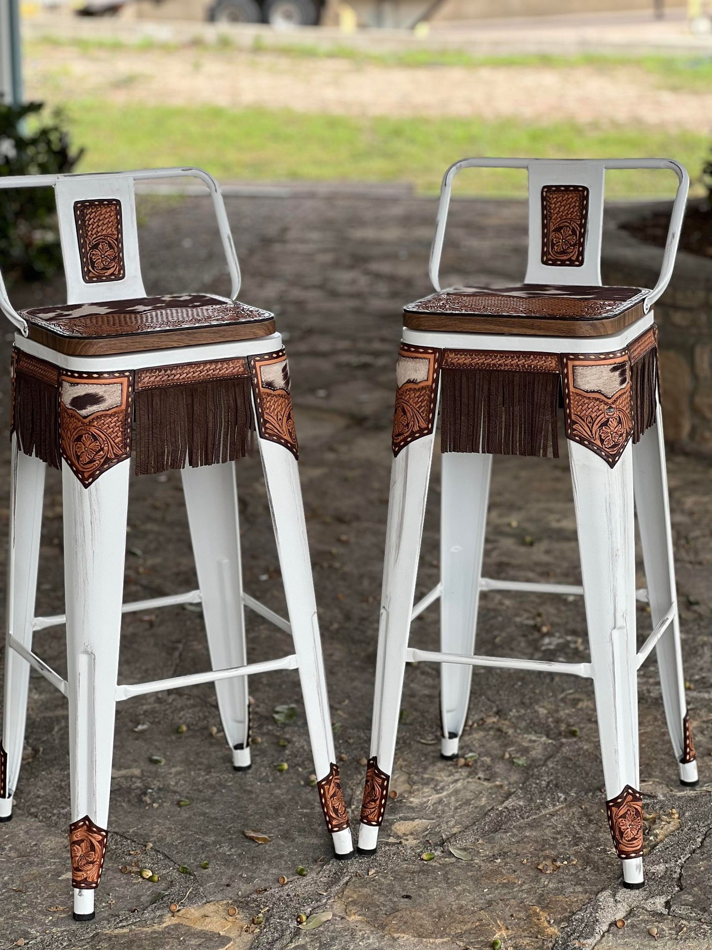 (PRE-ORDER) SET OF 2 BAR STOOLS WITH COW SUEDE INLAY & FRINGE