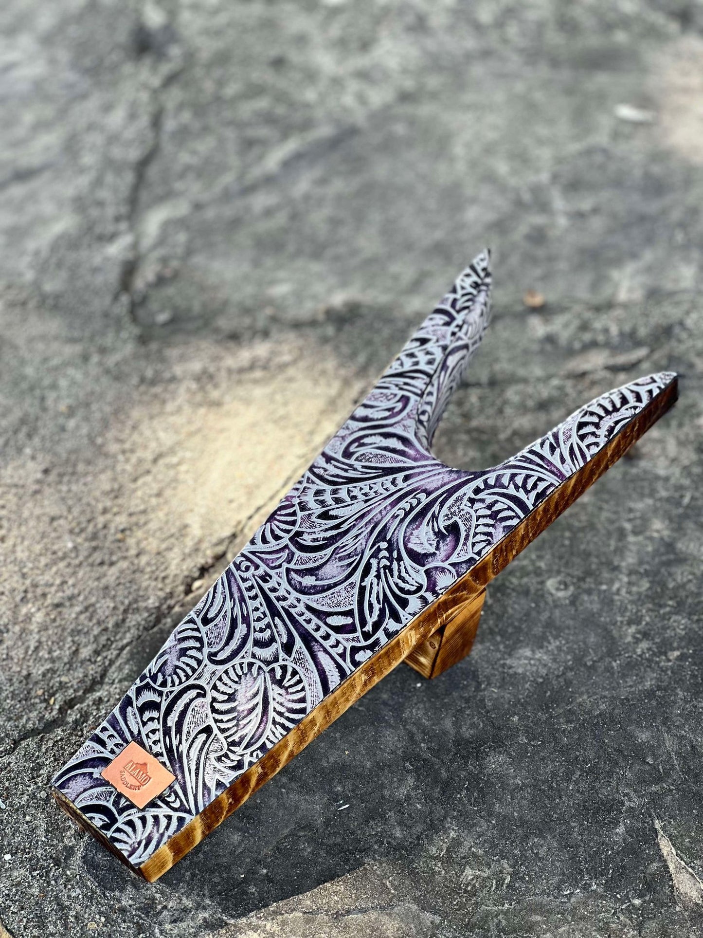 Boot Jack- Lilac