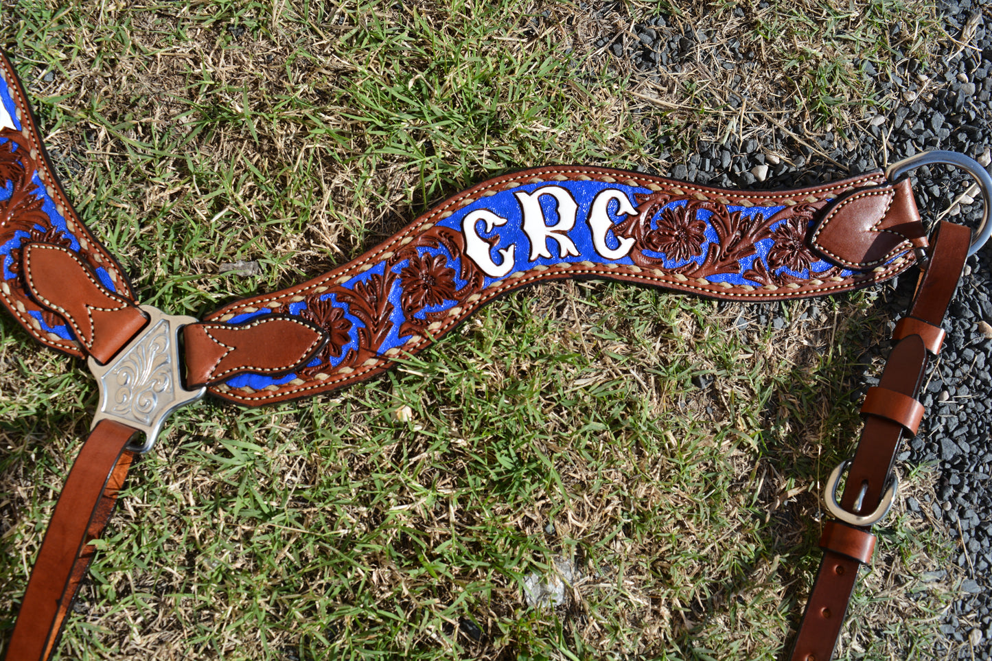 Rodeo Award | 2.5" Wave Breastcollar w/ BGP & Buckstitch (6)