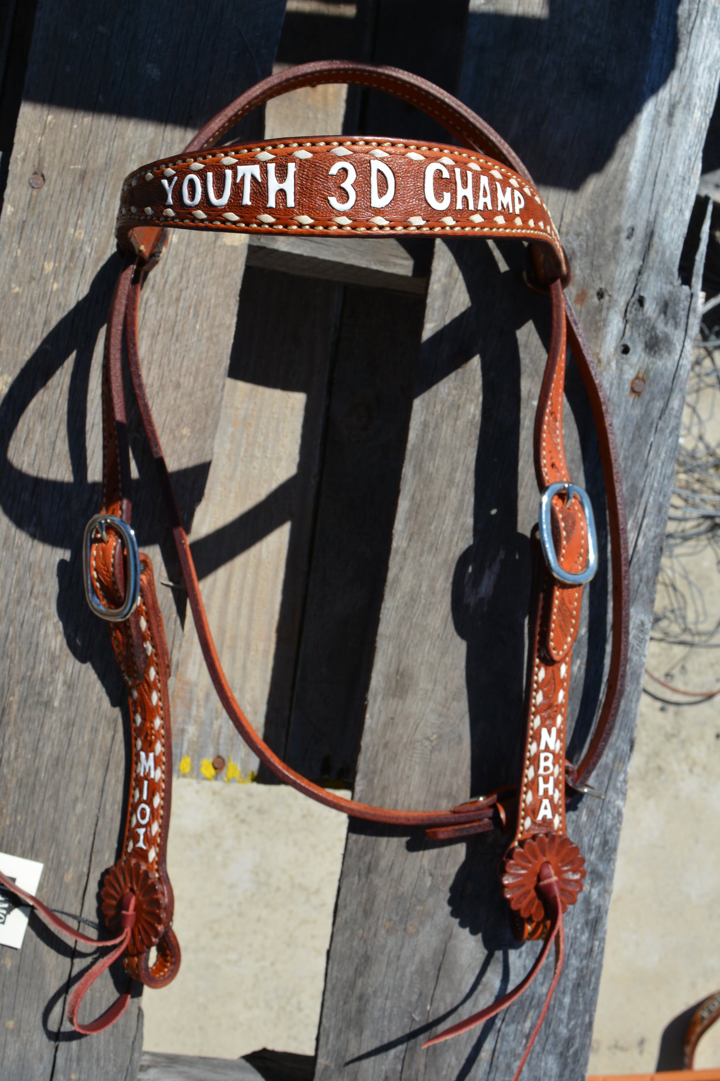 Rodeo Award | 1.5" Contour Browband Floral tool w/ B/S