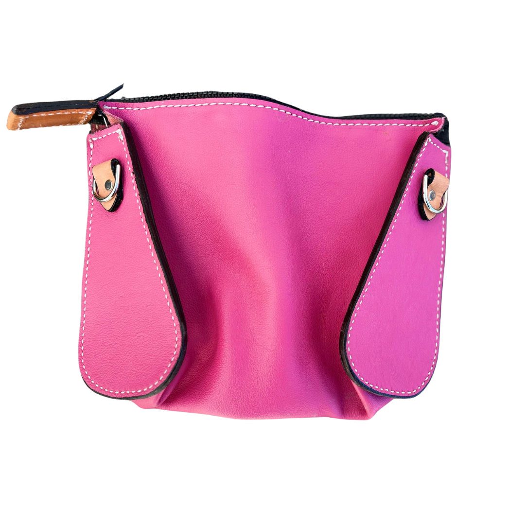 Horse Shoe Travel Bag