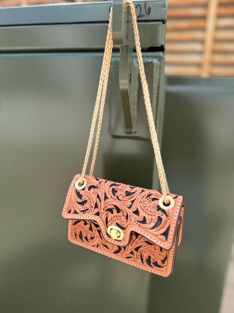 The Cowgirl Clutch- Oakleaf (FULL LEATHER)