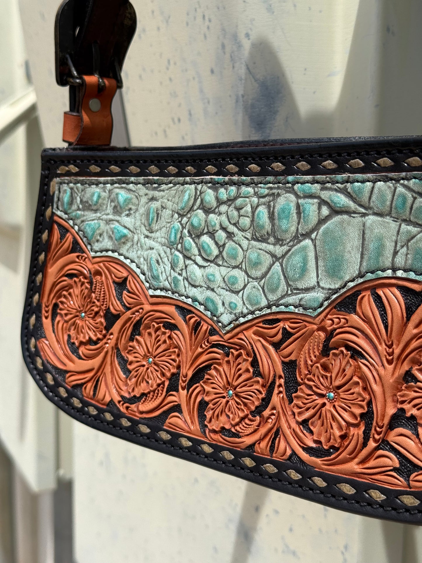 Buckle Bag - Turquoise Gator