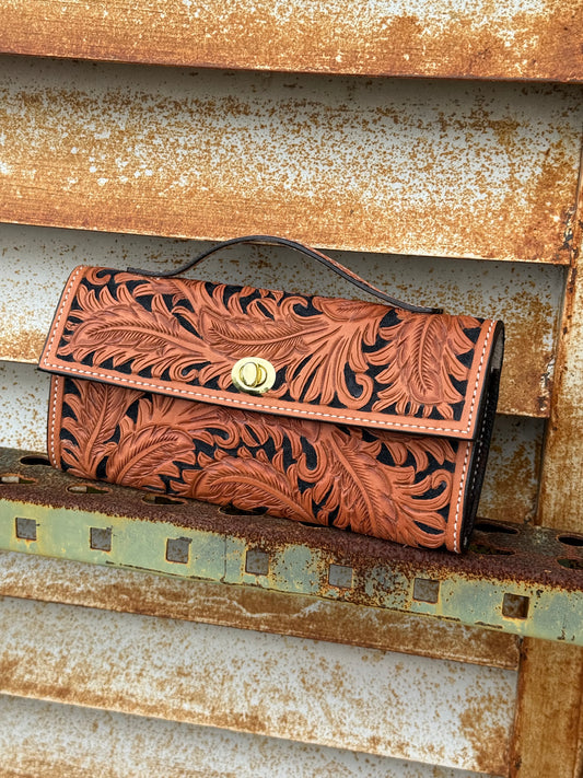 THE RANCH HAND CLUTCH - COWBOY FEATHER