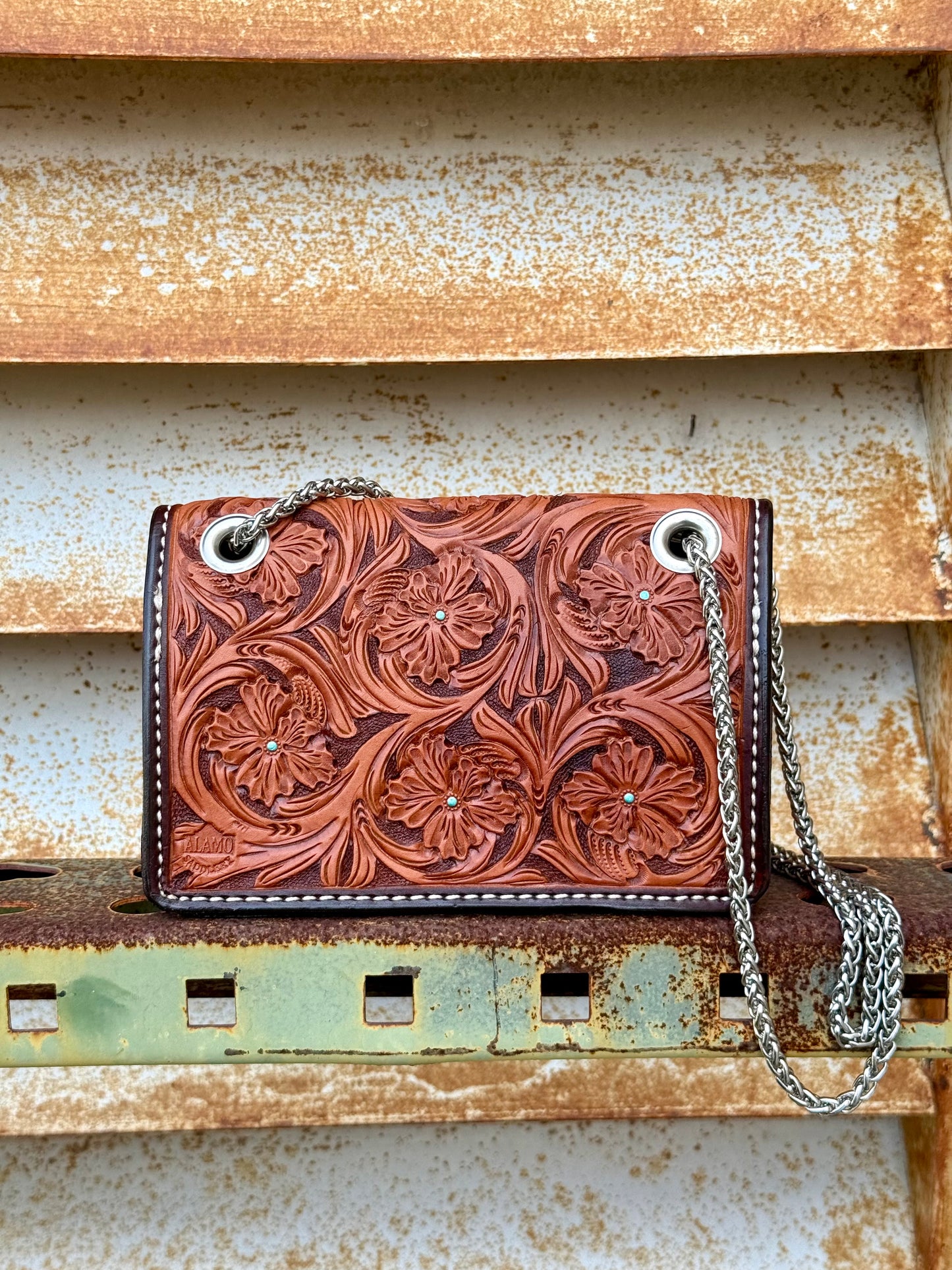 The Cowgirl Clutch- Silver (FULL LEATHER)