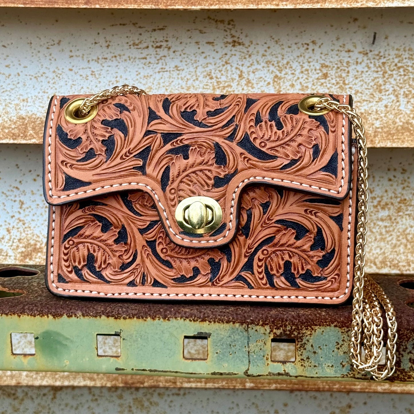 The Cowgirl Clutch- Oakleaf (FULL LEATHER)