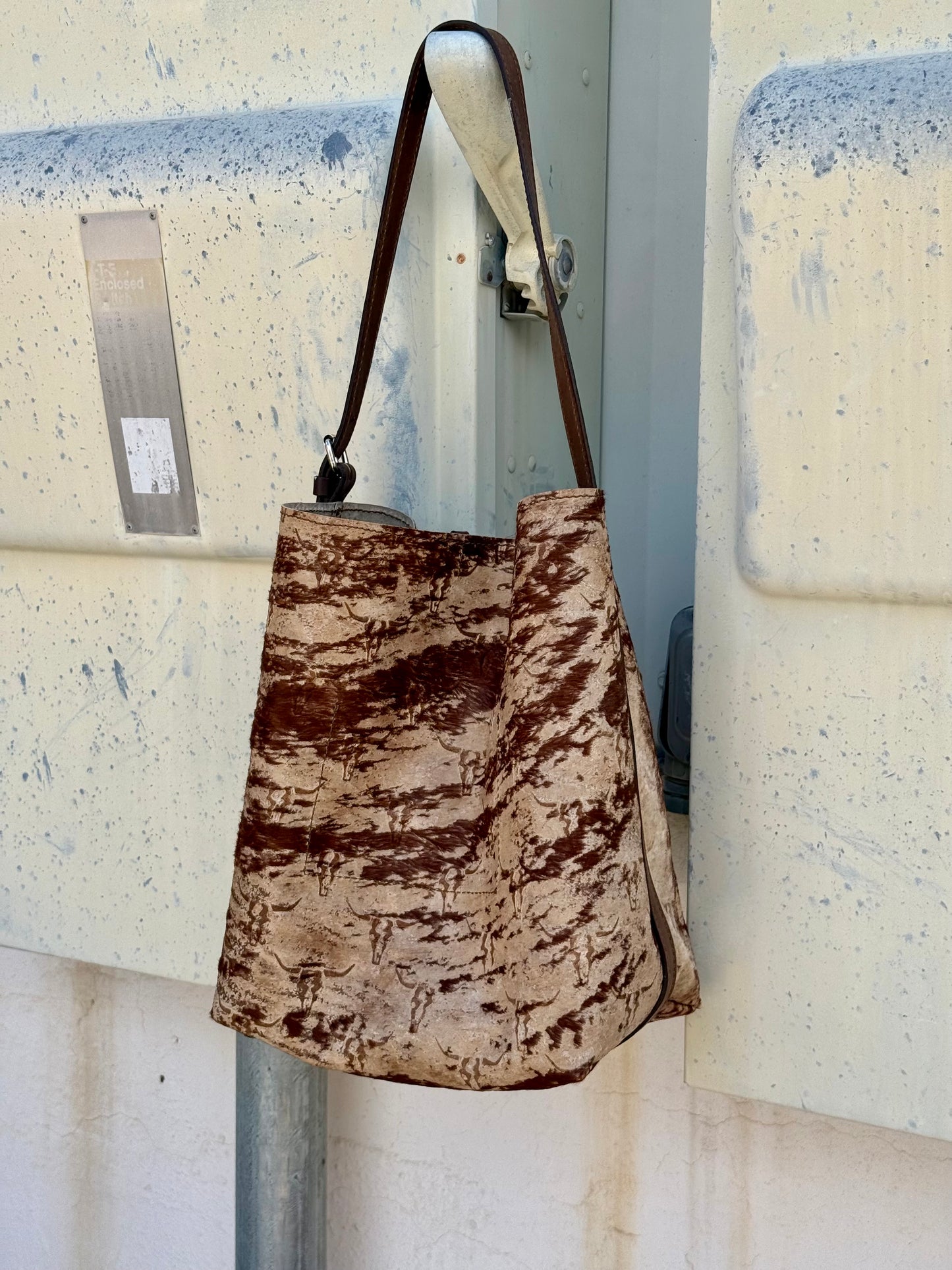 Livestock Tote- Longhorn