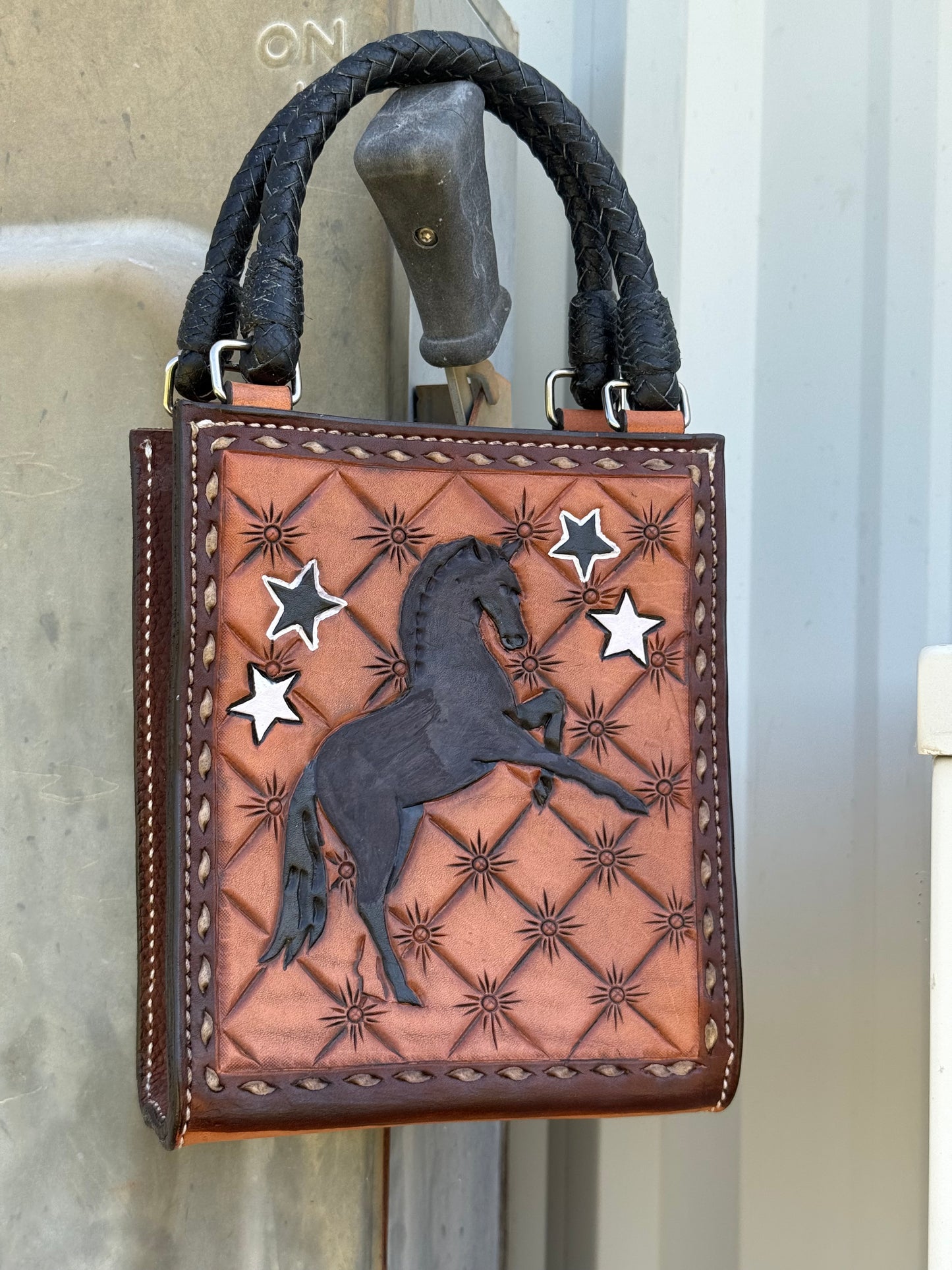 Card Handbag | Horse Edition: Dun Deal