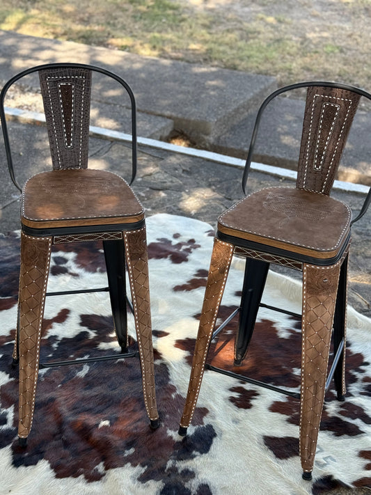 (STOCK) SET OF 2 30" BLACK SWIVEL BAR STOOL WITH CHOCOLATE COWBOY STITCH