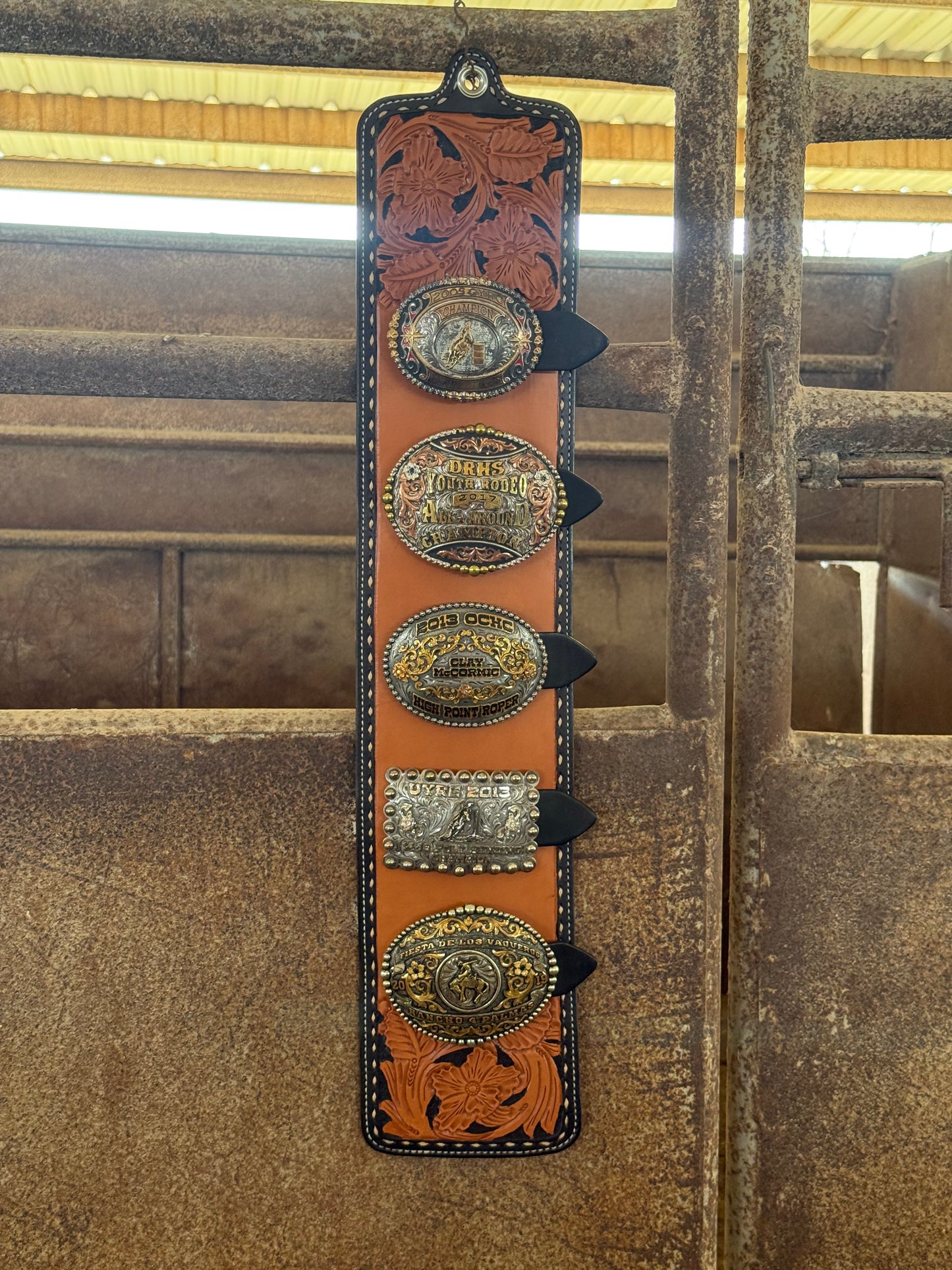 Trophy Buckle Holder | Sunrise