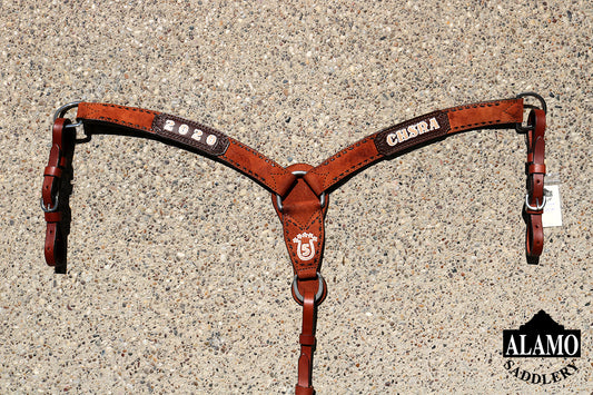 Rodeo Award | 1.75" Contour Breastcollar in R/O with lettering & logo (9)