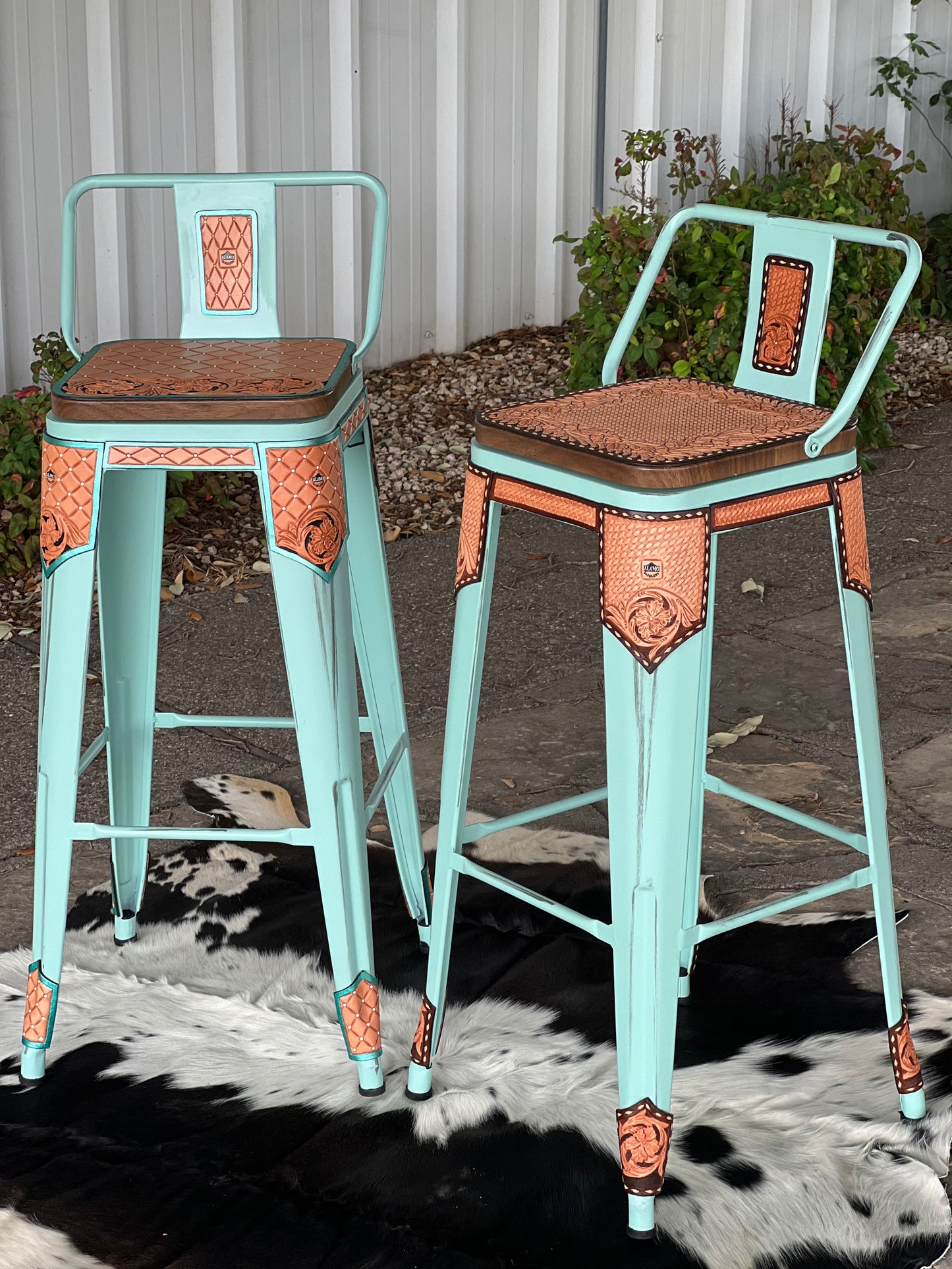 (PRE-ORDER) SET OF 2 TURQUOISE SWIVEL  BAR STOOLS