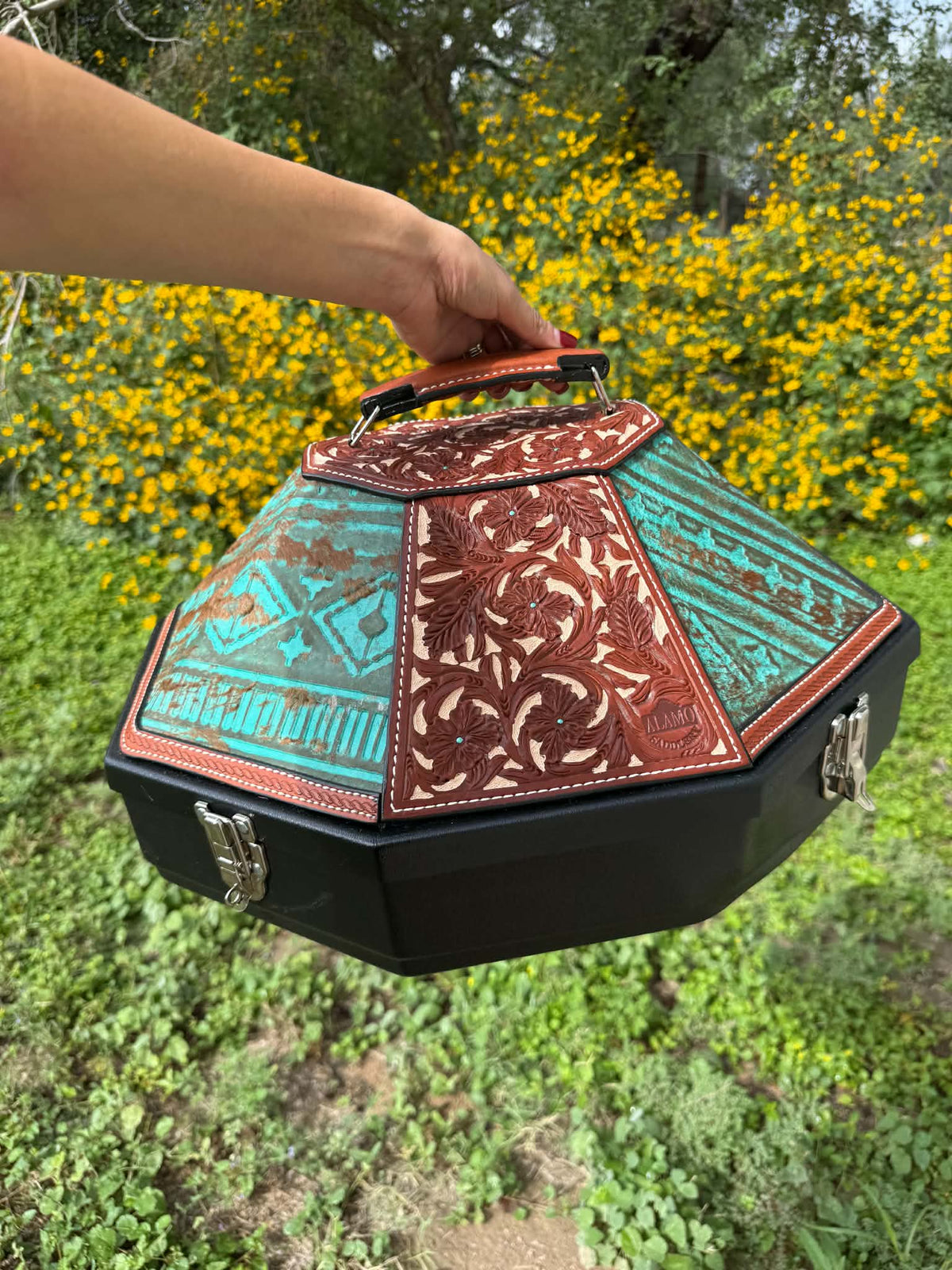 Leather Tooled Hat Can Carrier | Whiskey