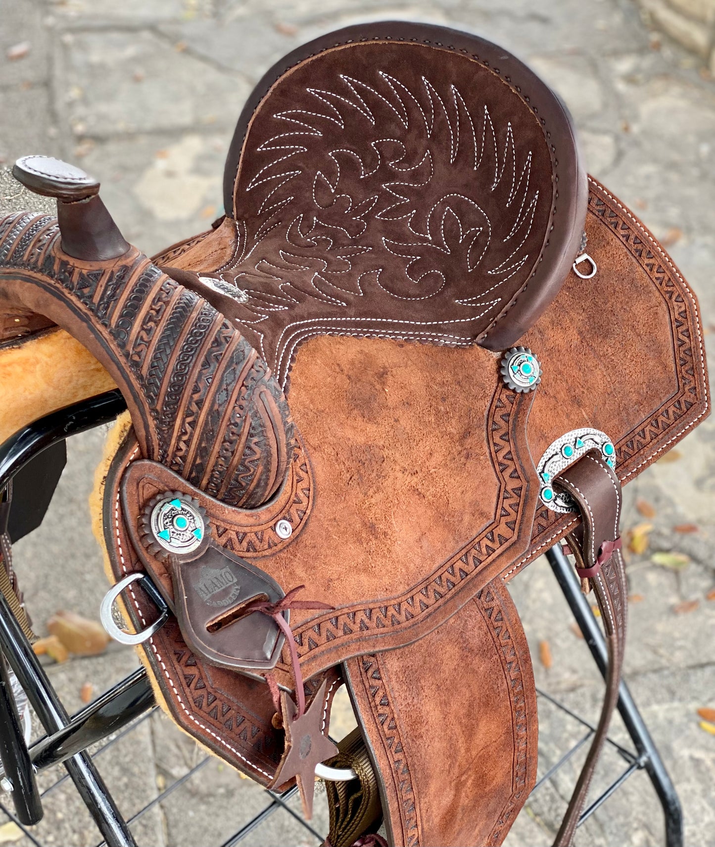 15" Geo Aztec Barrel