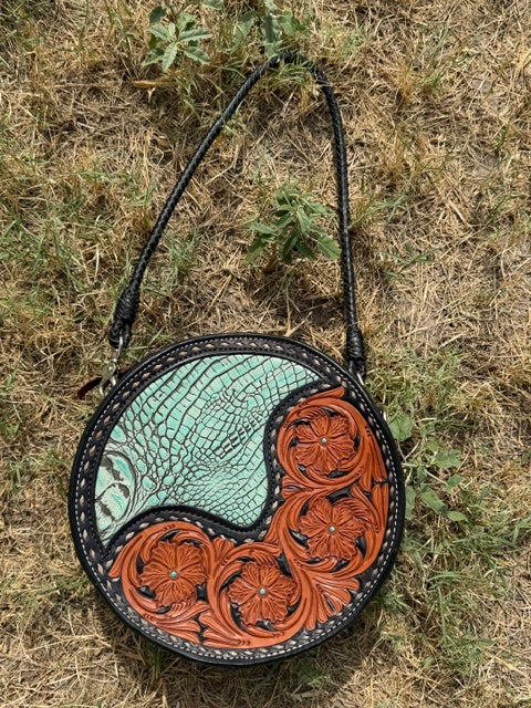 11"  Canteen - Turquoise Gator
