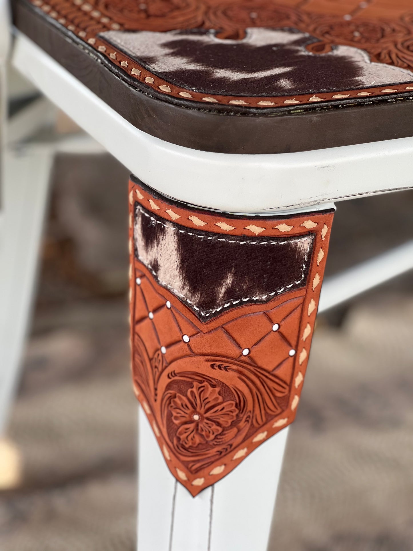 (STOCK)THE COWBOY BENCH