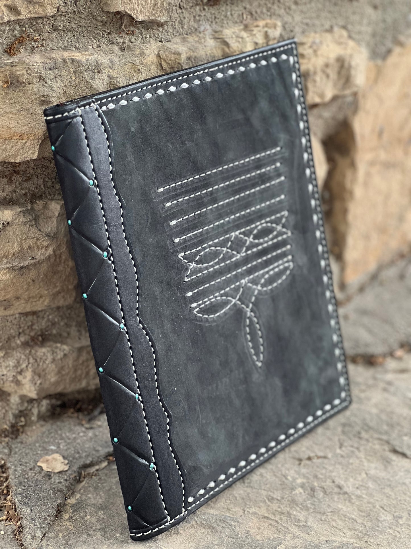 Large Portfolio- Cowboy Stitch Black Edition