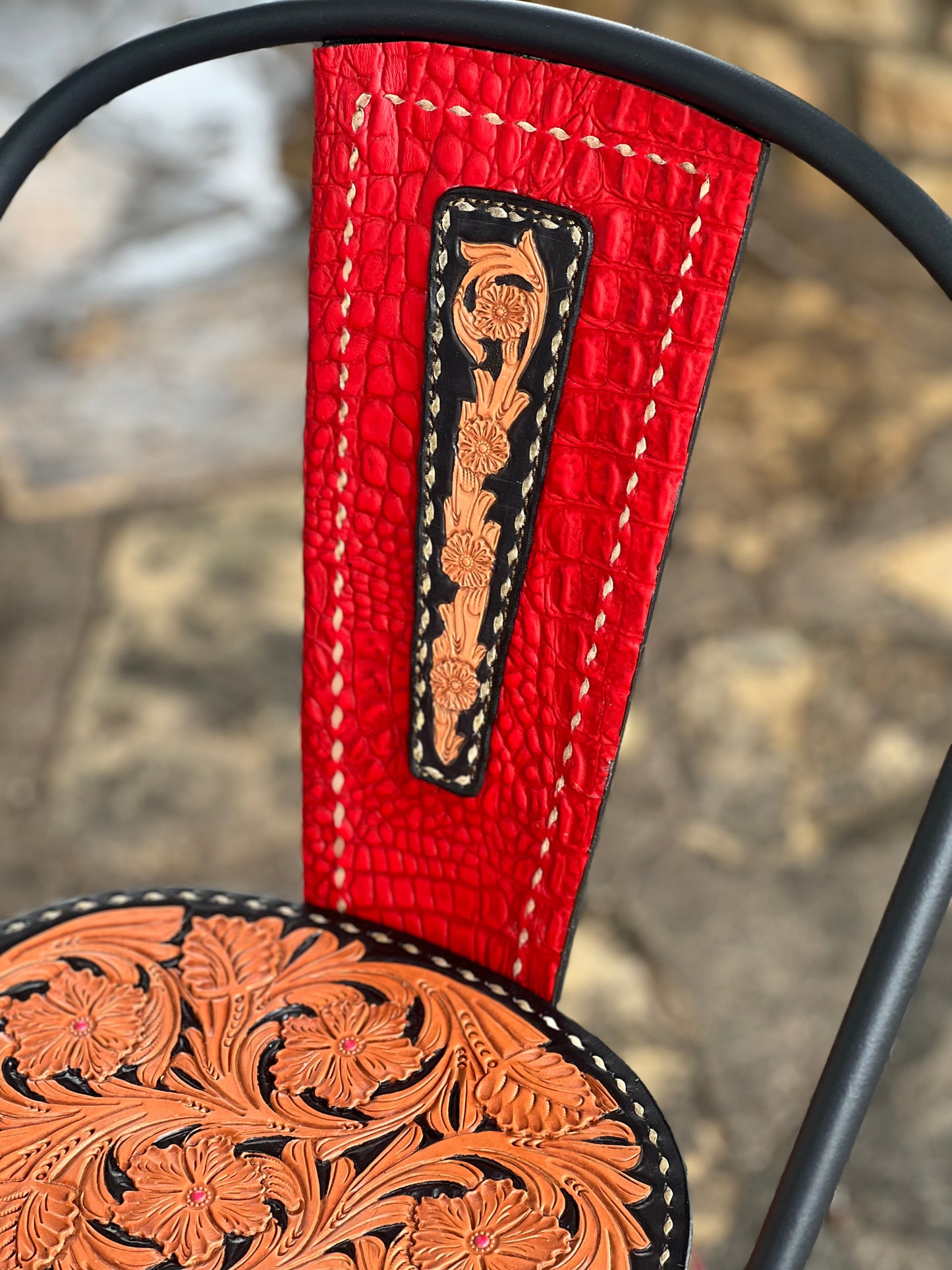 (STOCK) SET OF 2 26" THE RED GATOR w/ Tall Back in BLACK