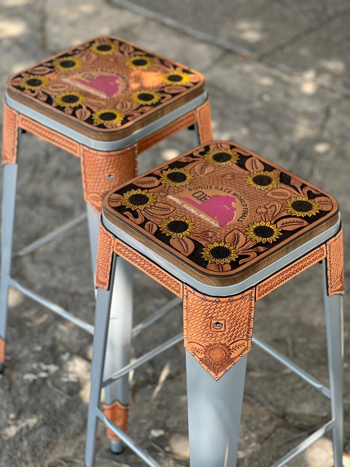(PRE-ORDER) Set of 2 Bar Stools with Sunflower