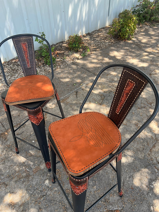 (STOCK) SET OF 2 30" THE CHCOLATE PAISLEY GATOR w/ Tall Back in BLACK